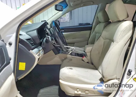 2011 Subaru Legacy 2.5I Premium из США, поврежденный, VIN 4S3BMBB6XB3250826